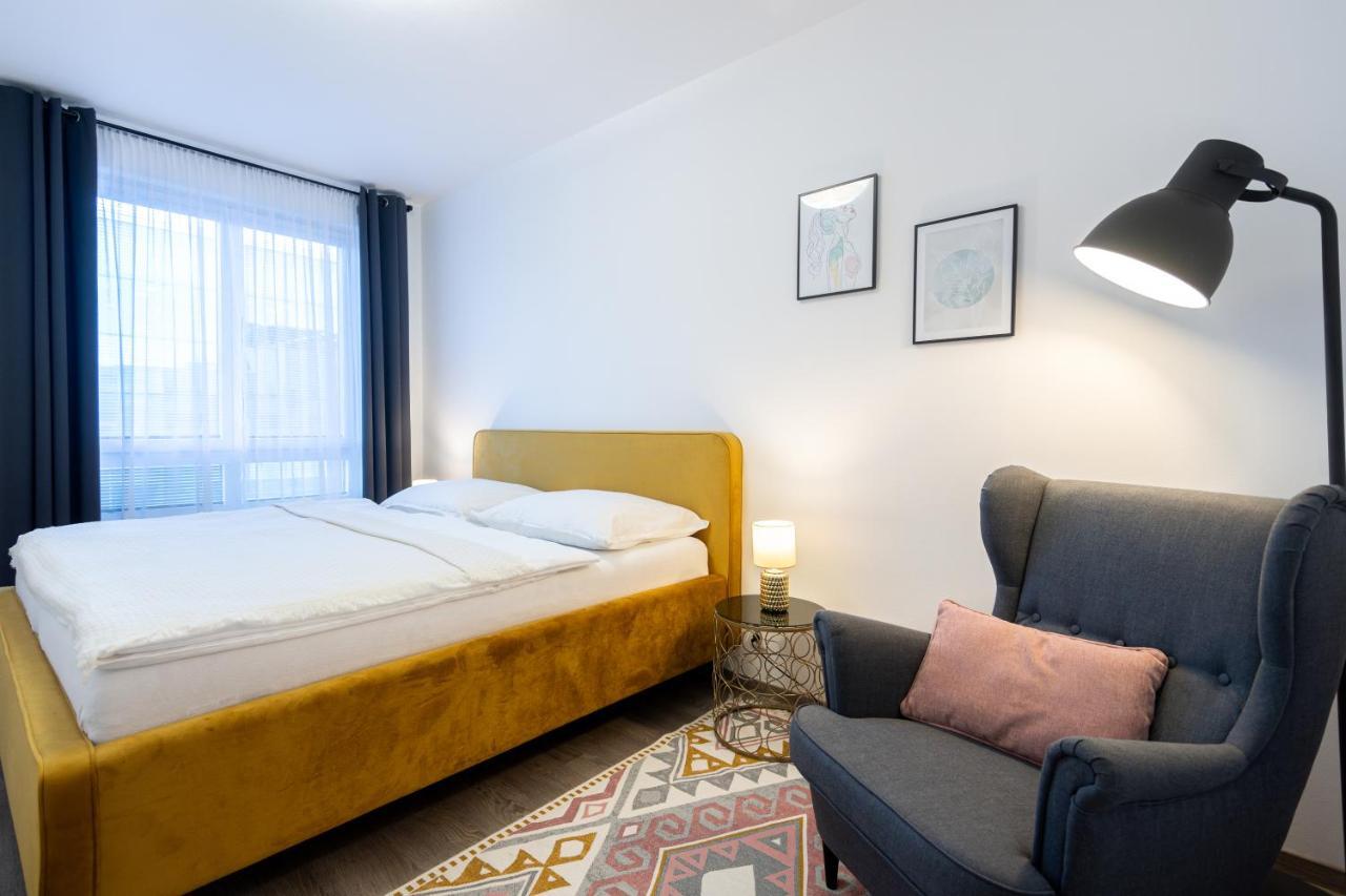 Nova Karolina Apartment Ostrava Eksteriør billede