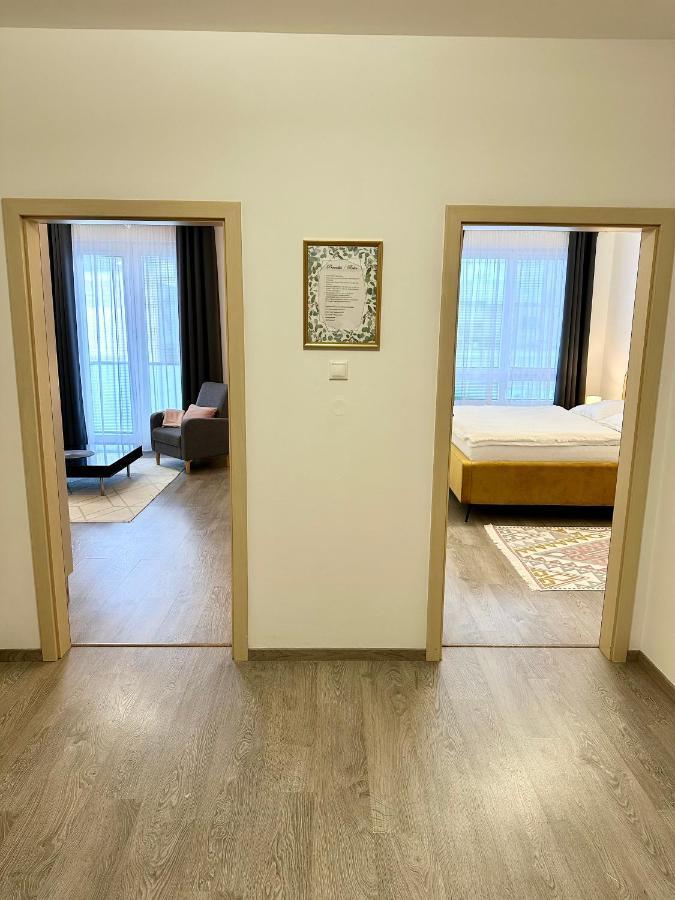 Nova Karolina Apartment Ostrava Eksteriør billede